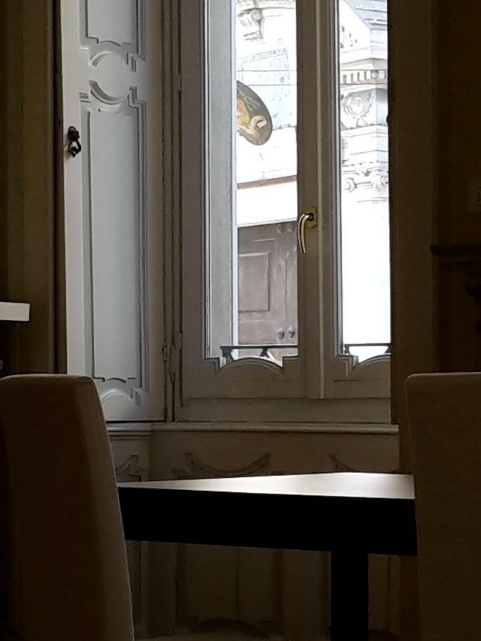 Art Gallery Suite Bergamo Bagian luar foto